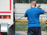 Czym wyróżniają się myjnie dla samochodów ciężarowych?